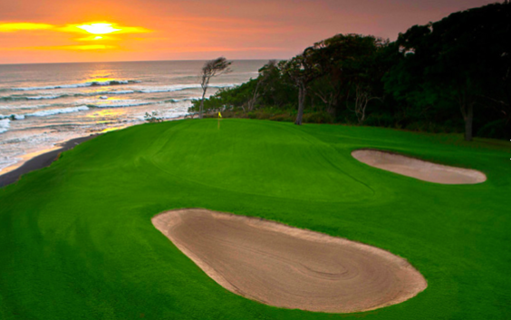 Golf course overlooking the Pacific Ocean