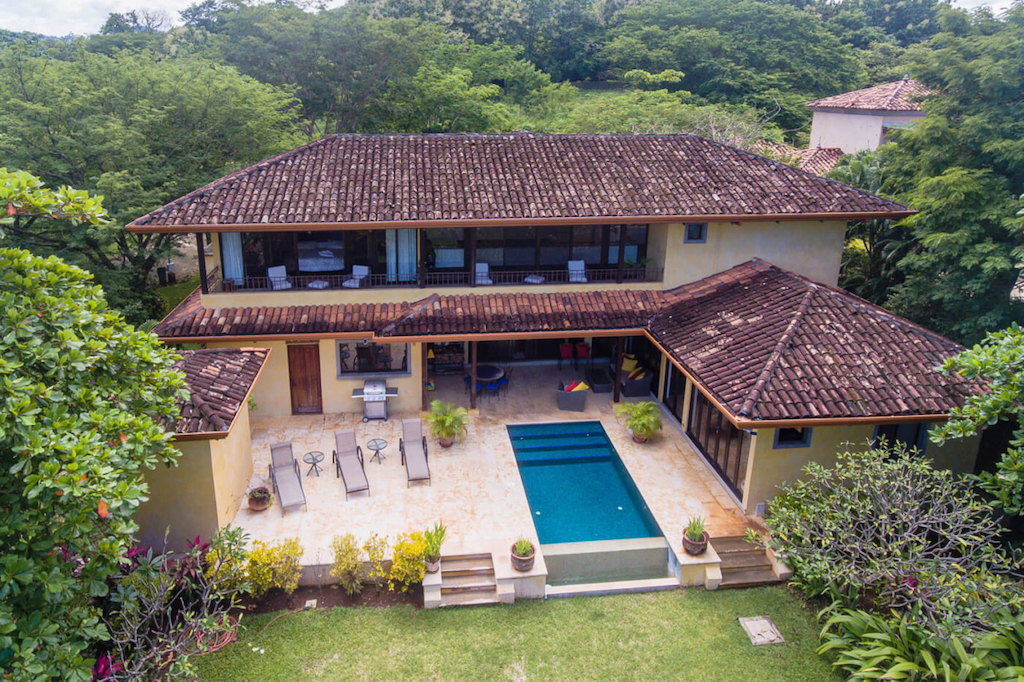 villa-fin-luna-tamarindo-surf-beach-nightlife-real-estate-investment-vacation-residence-retirement-property