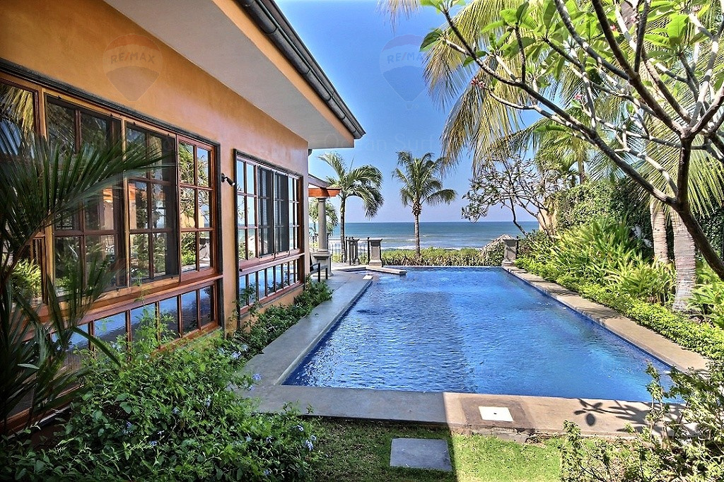 Casa Bendita, oceanfront villa, Playa Langosta, Costa Rica