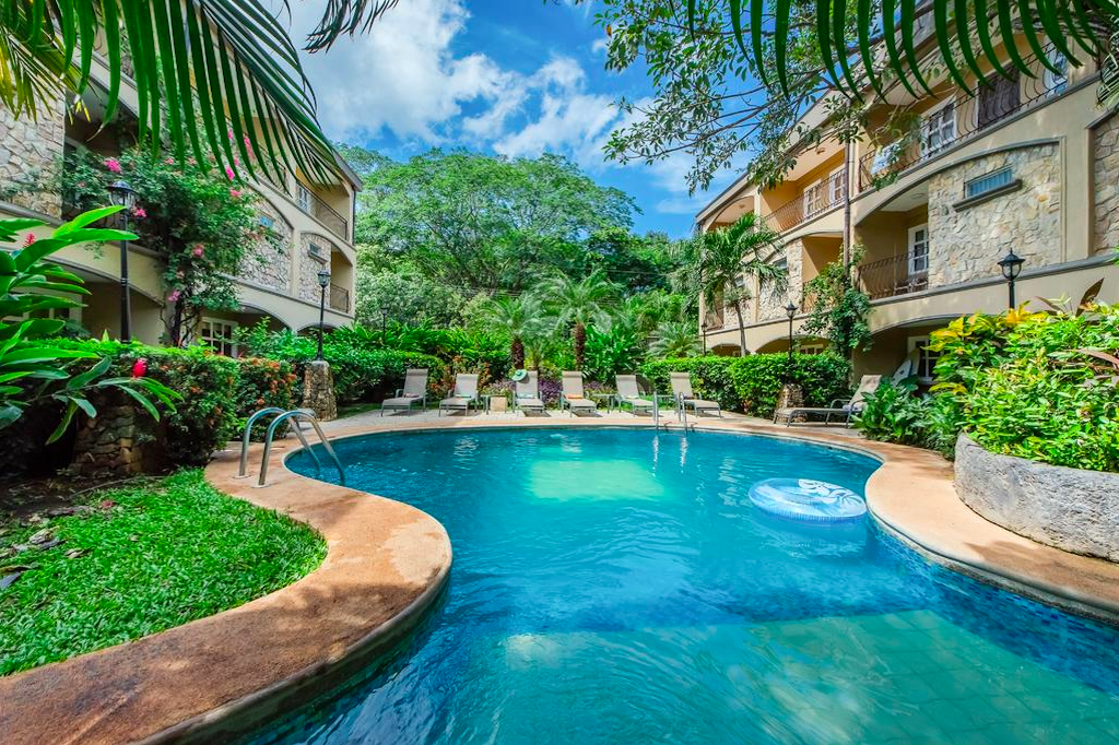 Villa-verde-uno-fourteen-tamarindo-condo-surf-investment-retirement-guanacaste-costa-rica
