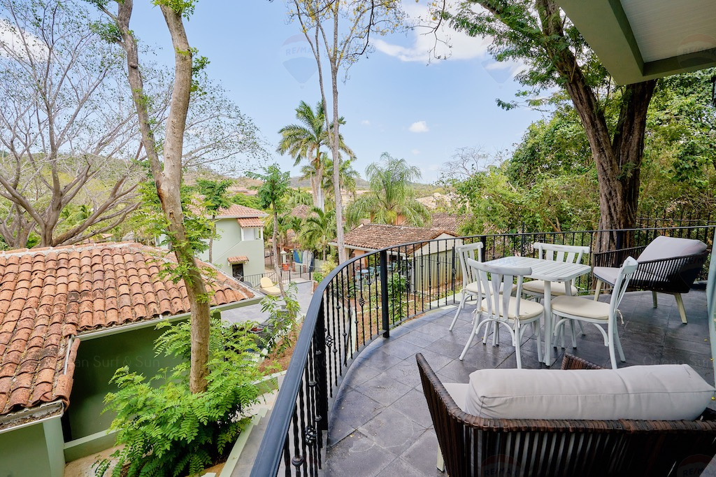 Leona-Property-Playa-Tamarindo-rental-investment