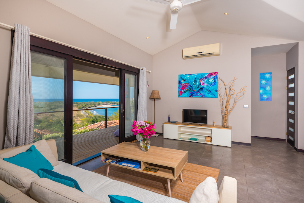 casa-cielo-gated-community-playa-flamingo-real-estate-investment