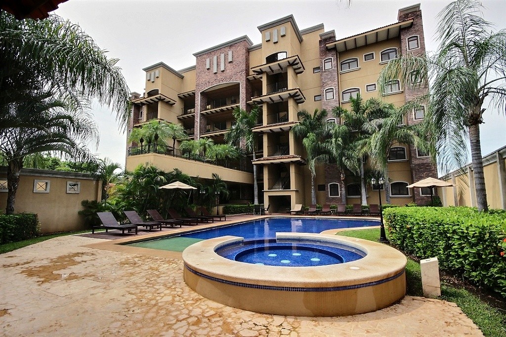 Crystal Sands condo in Playa Langosta