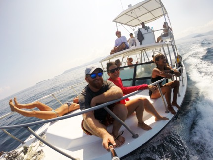 dive boat in costa rica