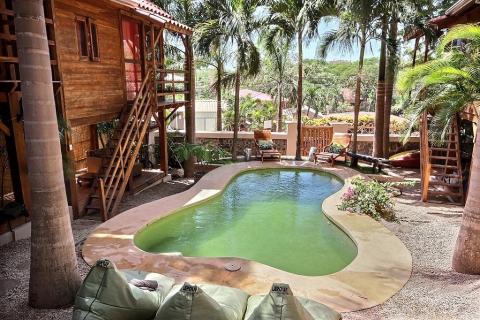 beach-bungalow-tamarindo-costa-rica
